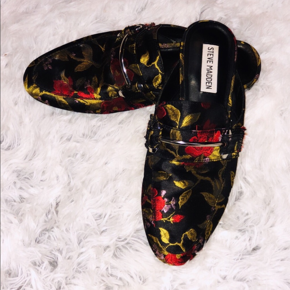 Steve Madden loafer slides